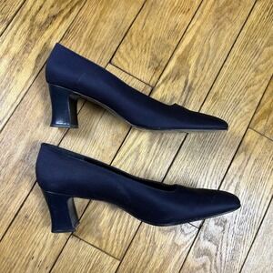 Vintage Evan-Picone Navy Blue Textured Fabric Square Toe Pumps Made in Spain 10N